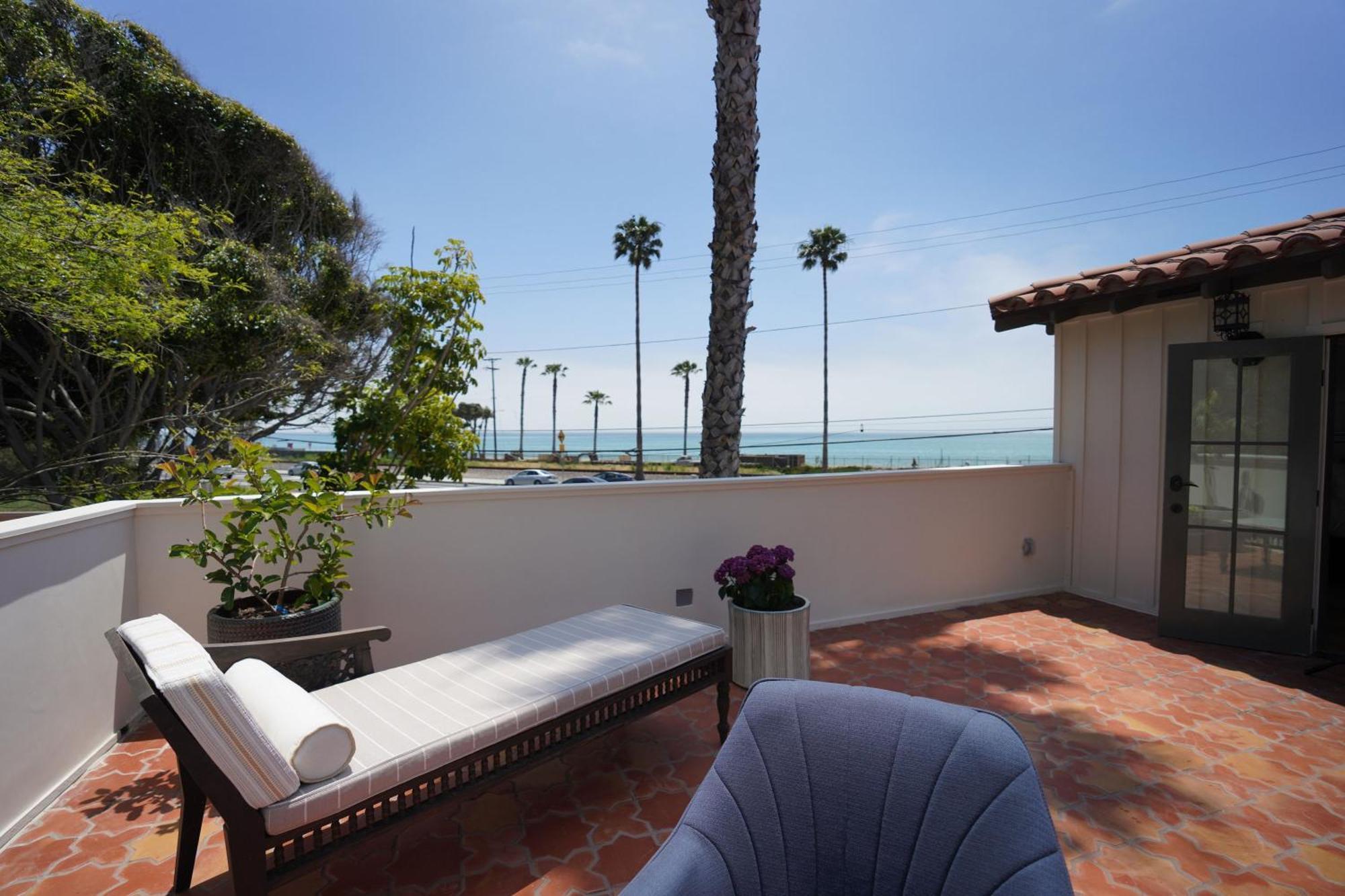 El Caminante Bar & Hotel Dana Point